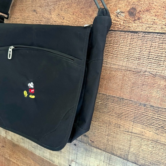 Black Unisex Vintage Y2K 90’s Disney Mickey Mouse Messenger Bag - Picture 3 of 7